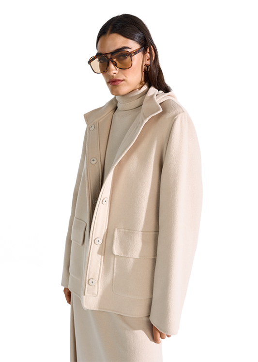 Kurtka z kapturem z podwójnej wełny