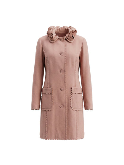 Płaszcz MOSCHINO pudrowy wełniany z dekoracyjnym kołnierzem w róże